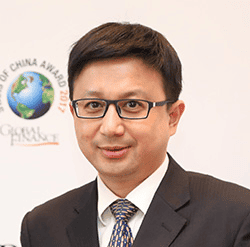 Tao Wang, vice president of the financial department at Harbin Bank, honored as the Best City Commercial Bank