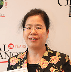 Mei Huang, deputy head of ICBCs corporate banking department, accepting for Best Corporate Bank