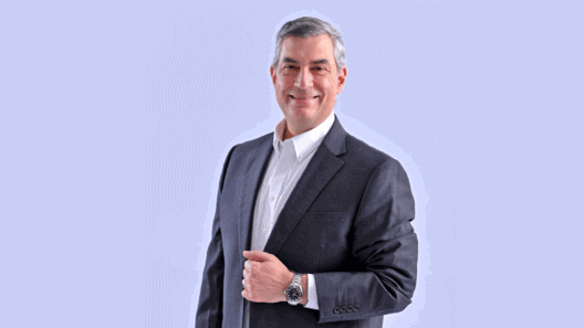 Rafael Ernesto Barrientos Interiano, Banco Cuscatlan